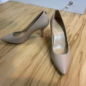 Women’s Nude Heel